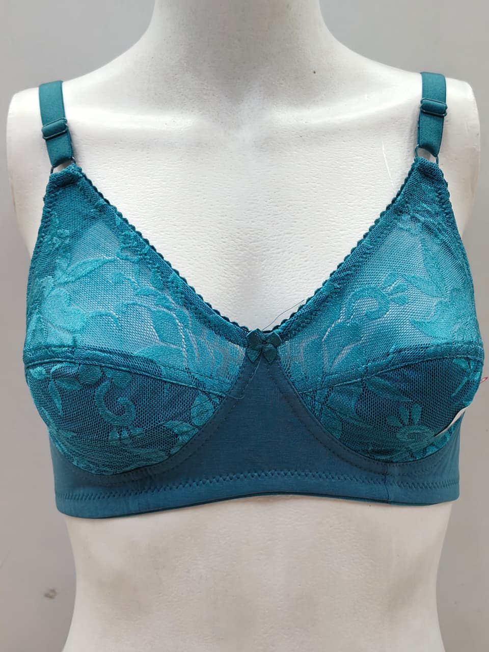 F8 C cup bra
