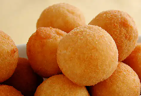 Bolinha queijo prova