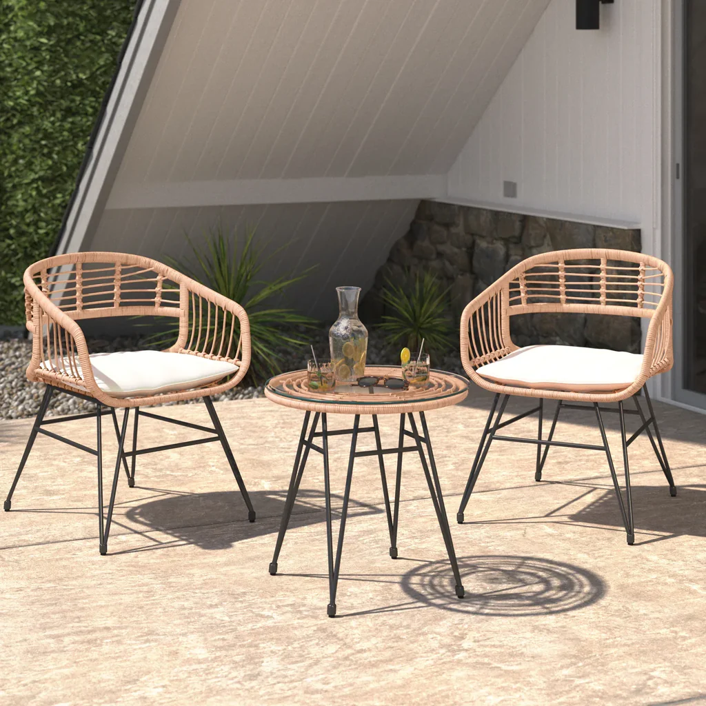 MyGreenearth Outdoor Patio Seating Set 2 Chairs and 1 Table Set (Honey)