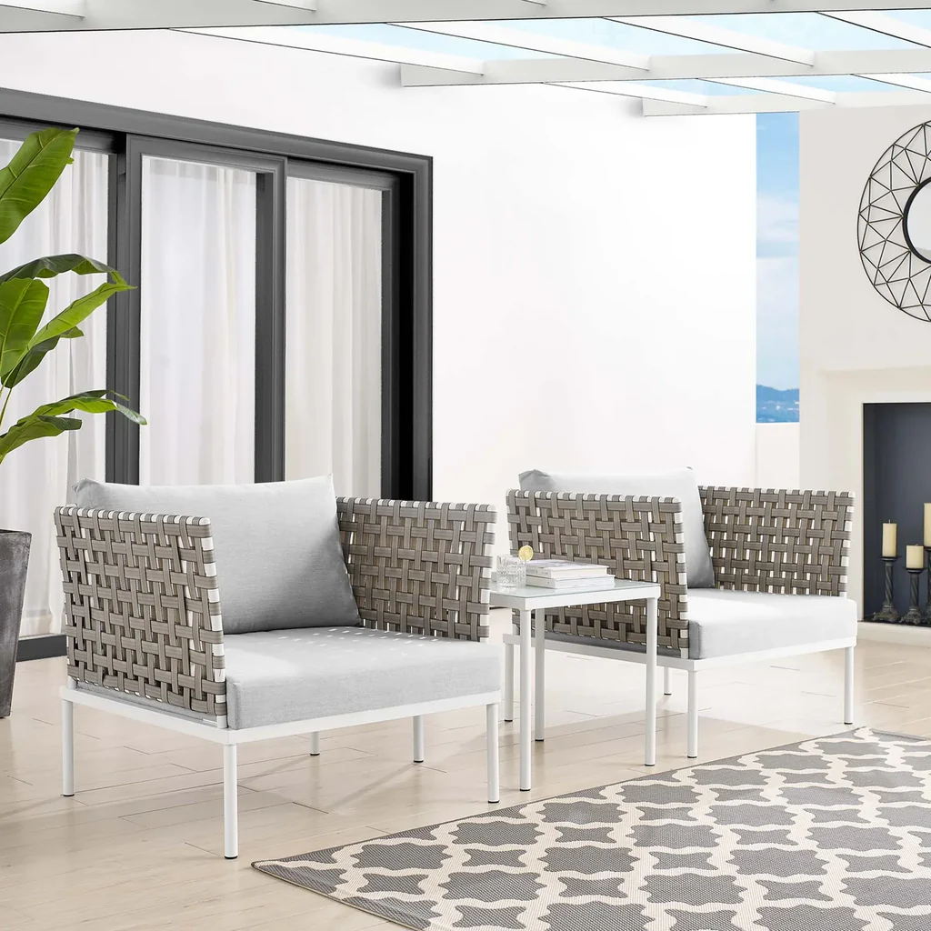 MyGreenearth Outdoor Patio Seating Set 2 Chairs and 1 Table Set (White) Braided & Rope