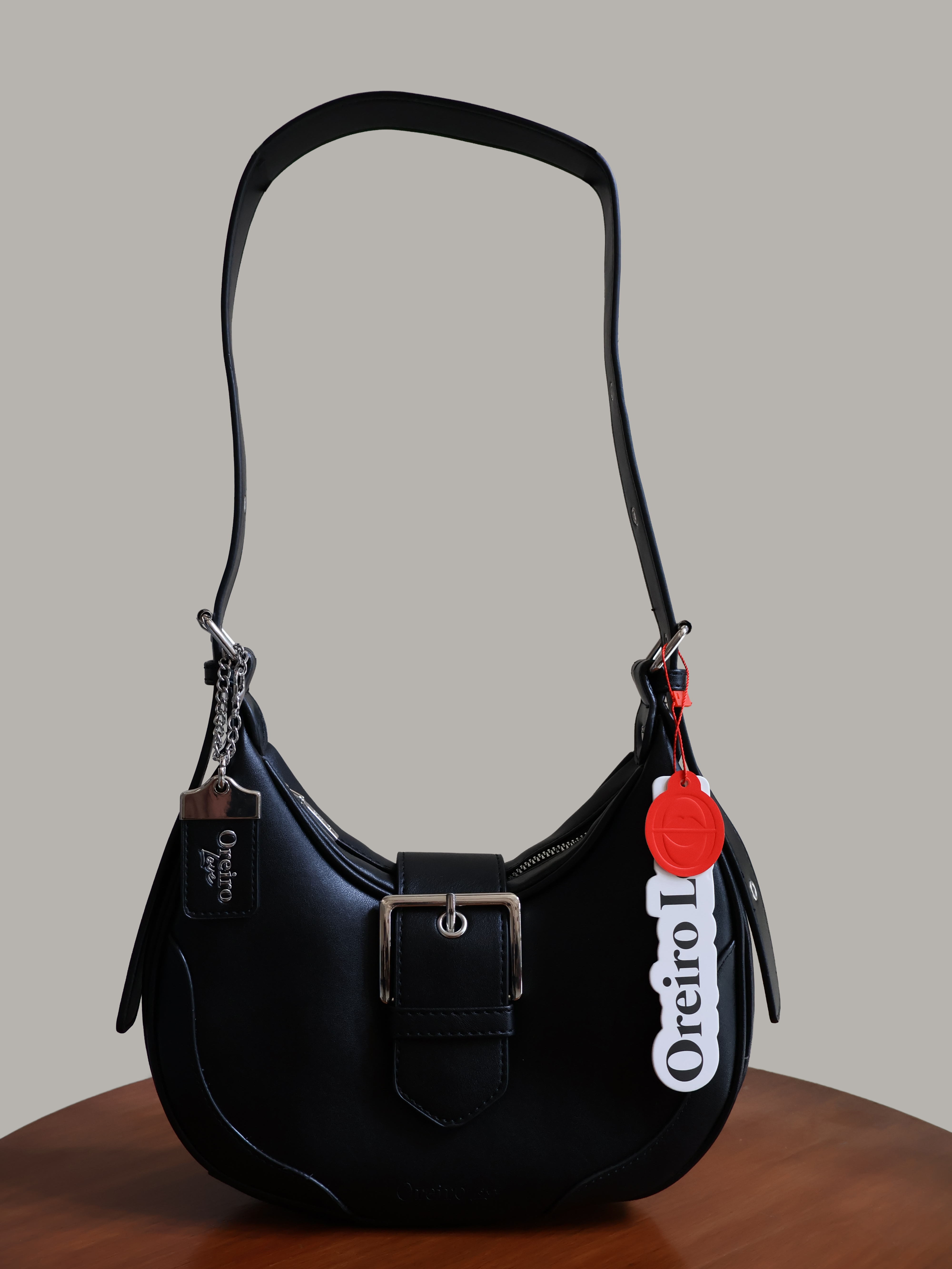 Cartera Oreiro Love negra