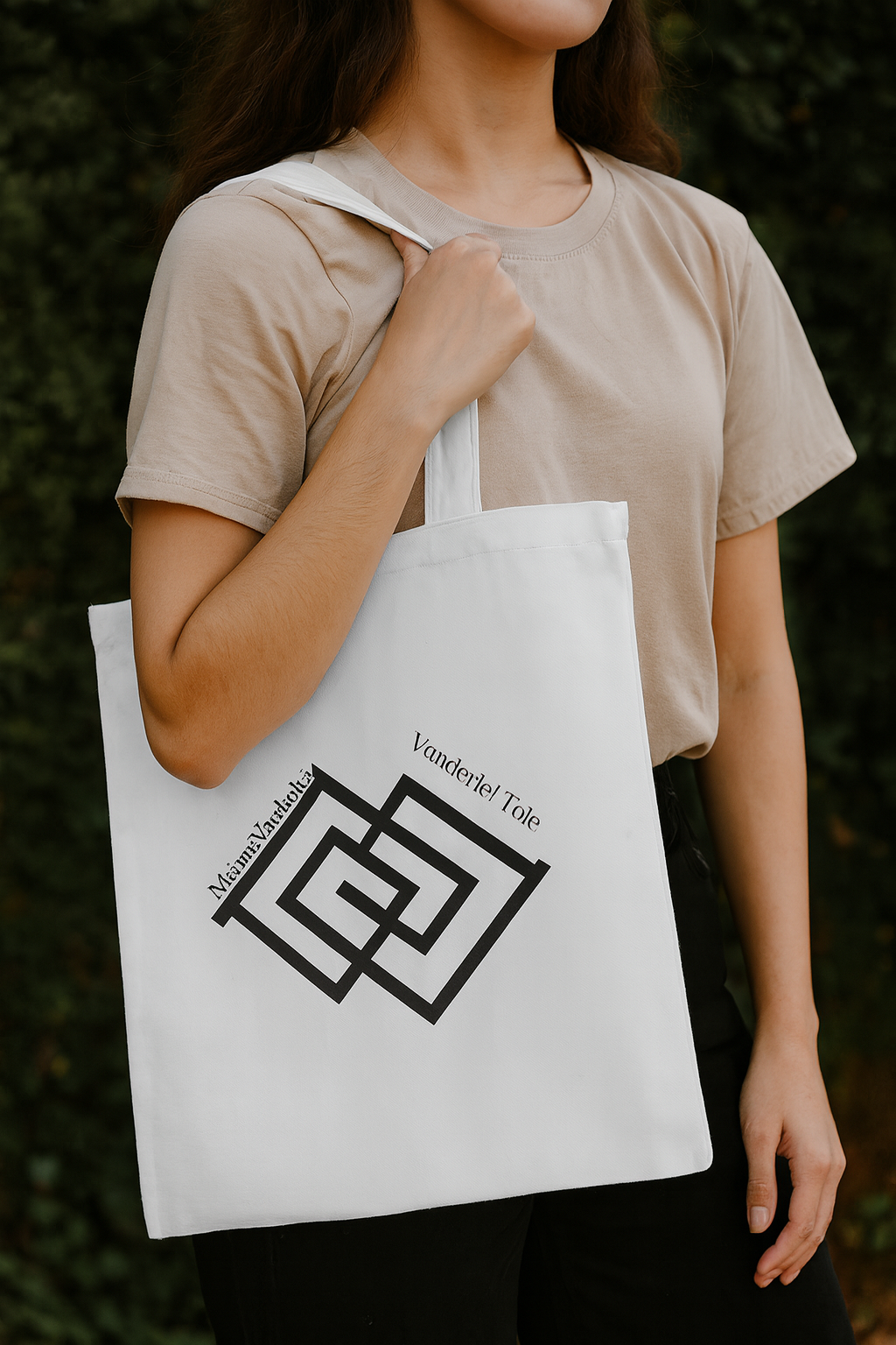 The Vanderlei Basic Tote