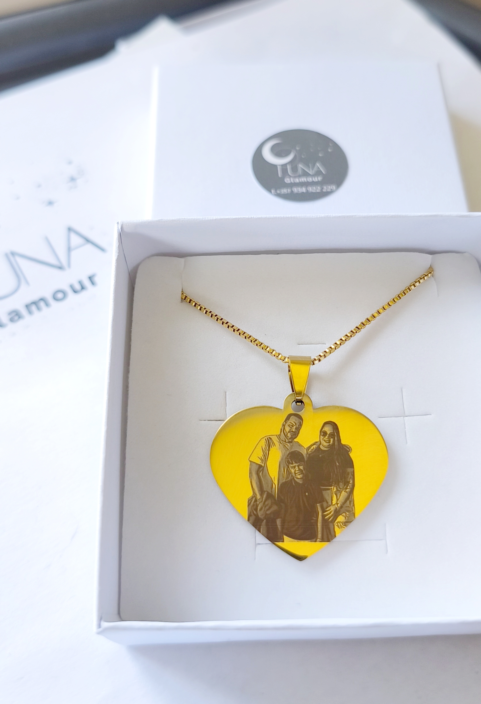 Colar coração personalizado dourado