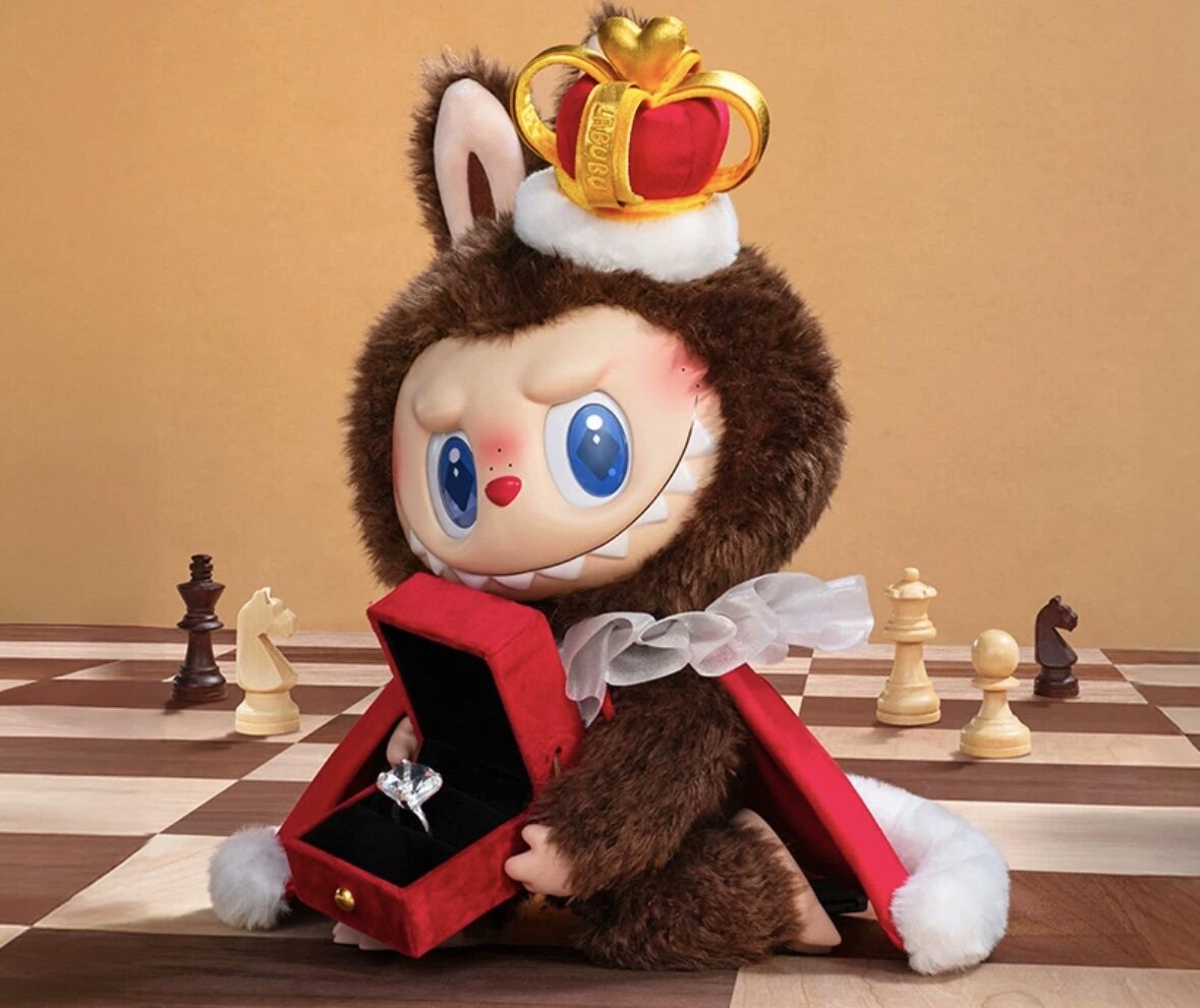 LABUBU Let's Checkmate Series (Ediție Limitată, 37 cm)