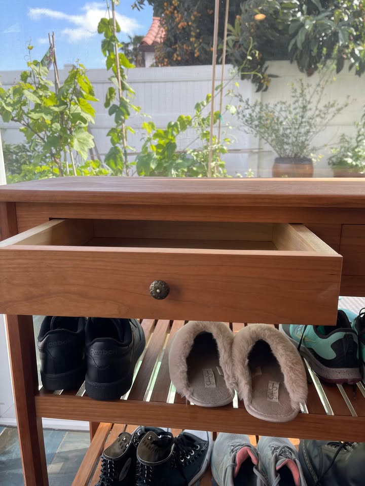 HANDMADE CHERRY ENTRY SHOERACK