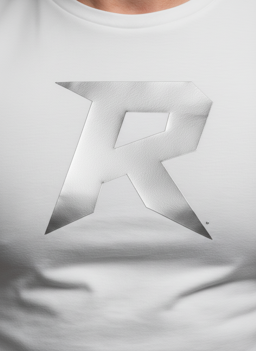 Camiseta Slim Branca Masculina RUSH – Logo R grande prata