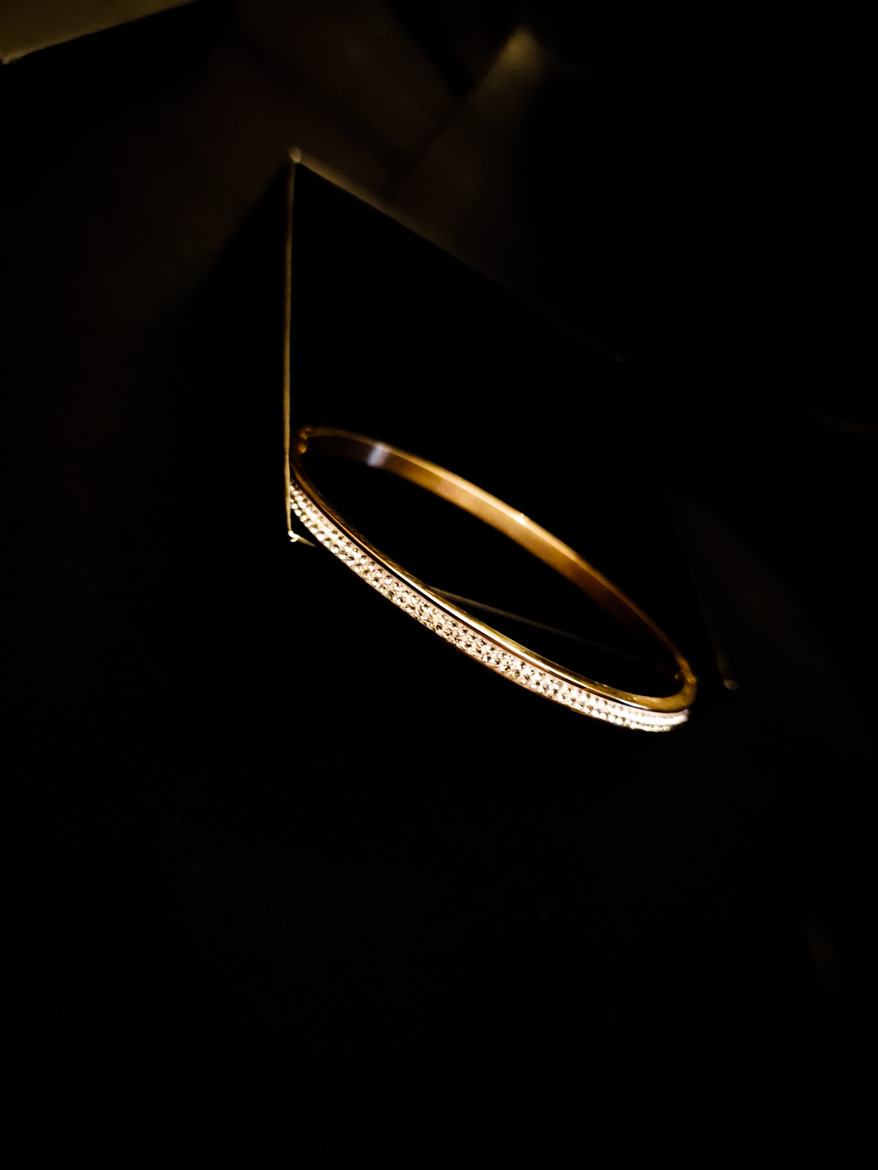 Eterna Brilliance 