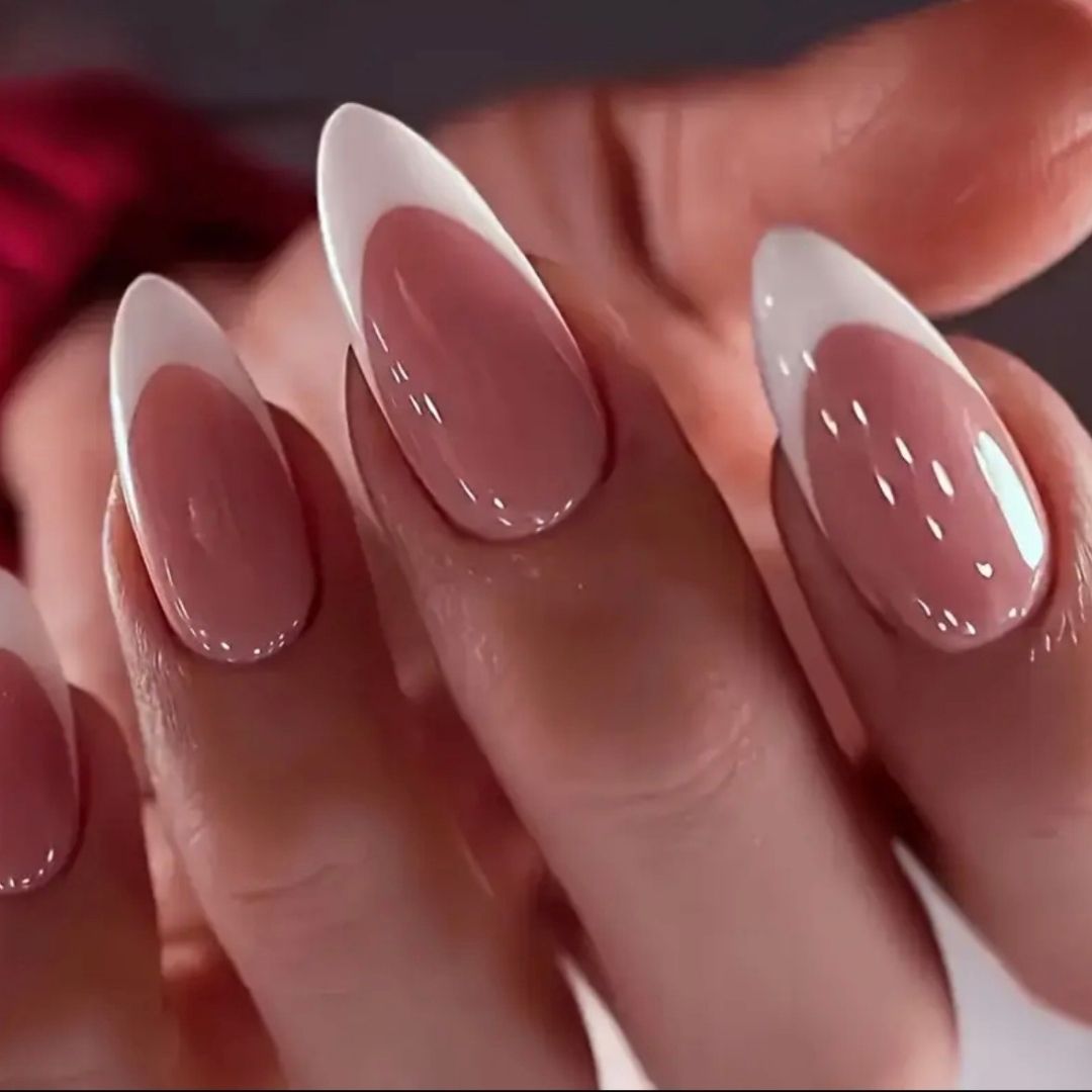 French Manicure Acrylic Nails