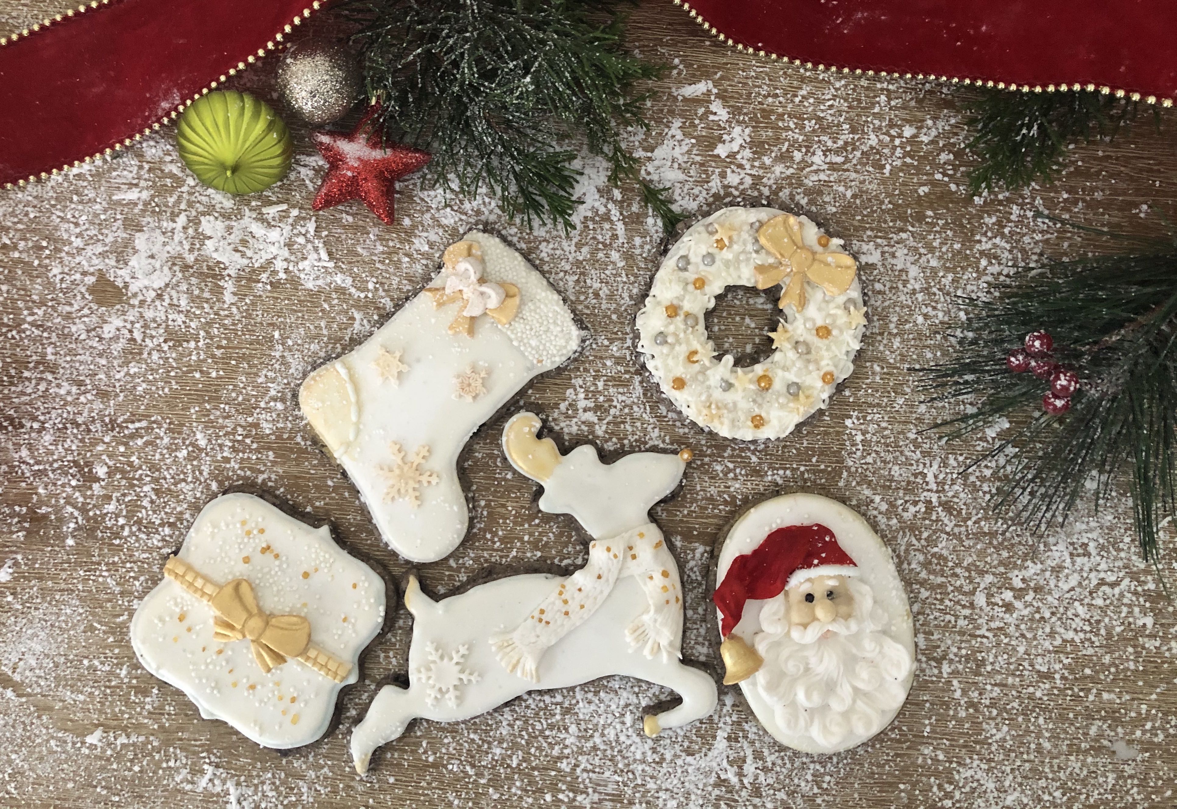 White Christmas Cookie Gift Box