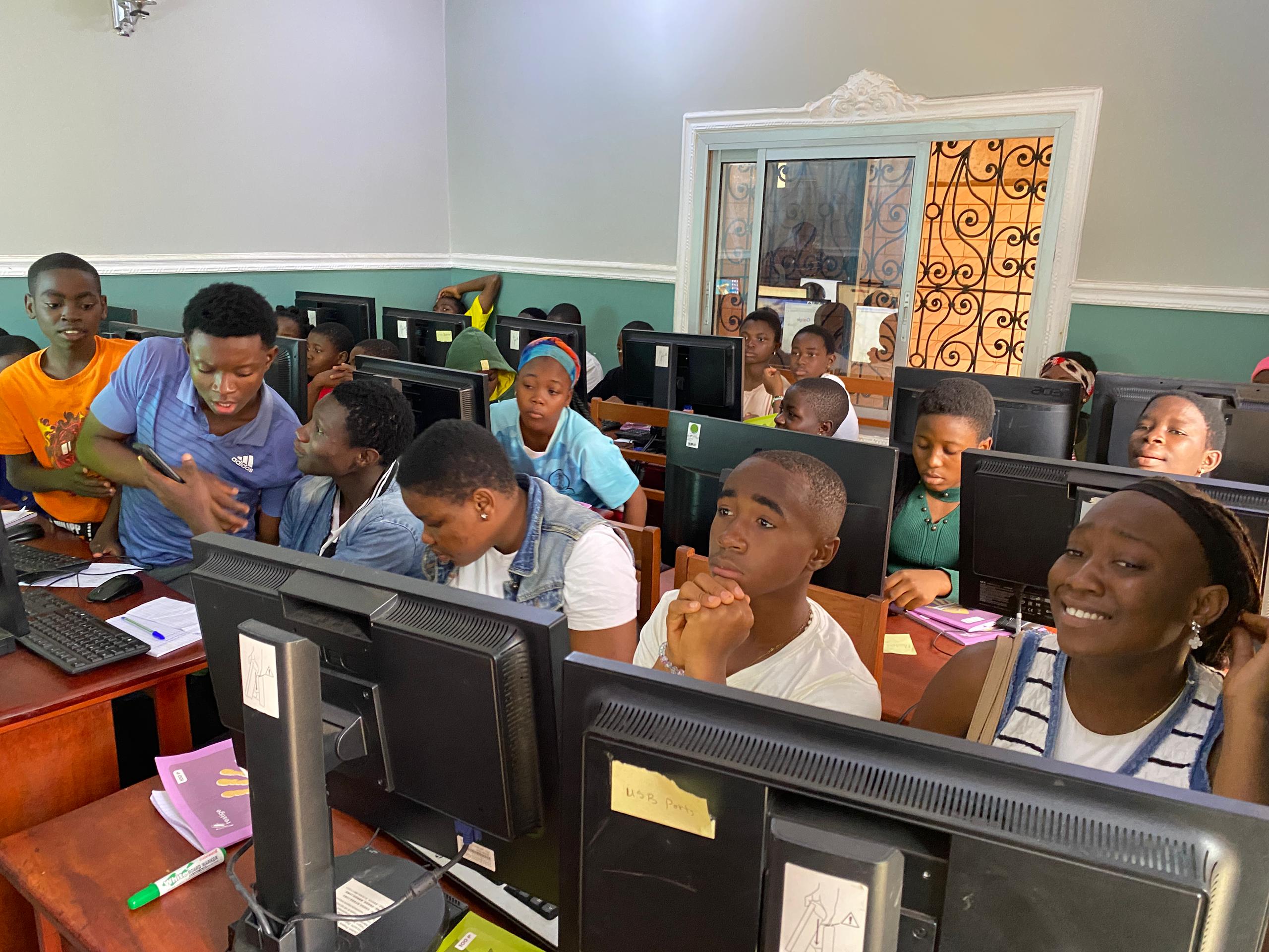Digital Literacy Classes