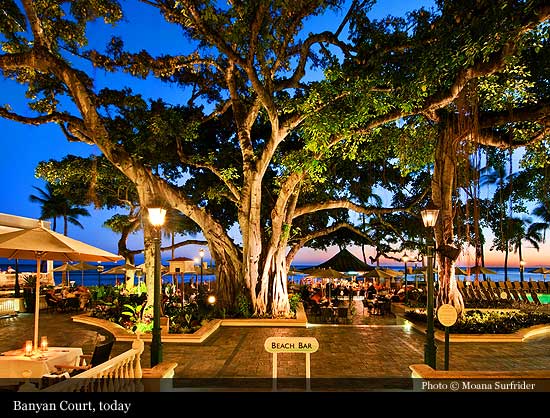 Moana Surfrider Hotel
