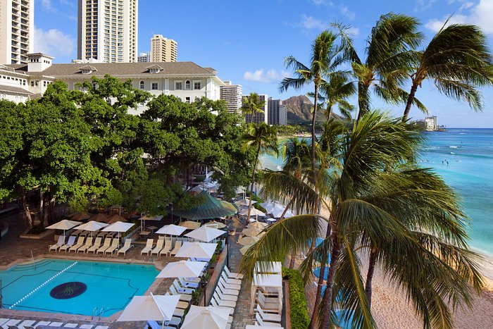 Moana Surfrider Hotel