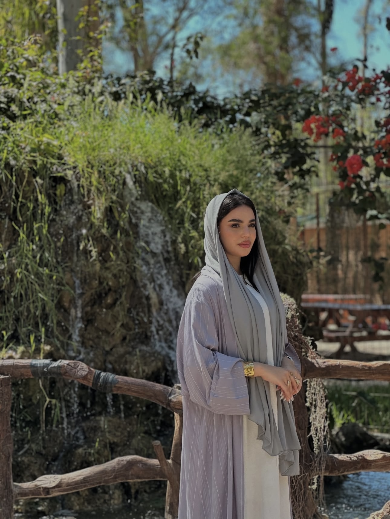 ABAYA AREILLEUR