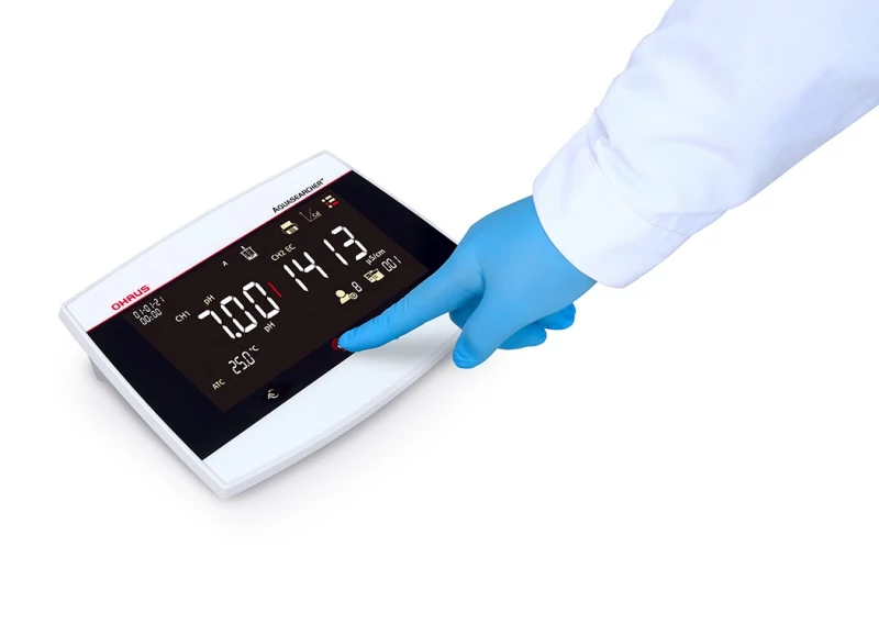 Multiparameter OHAUS AB33M1-F