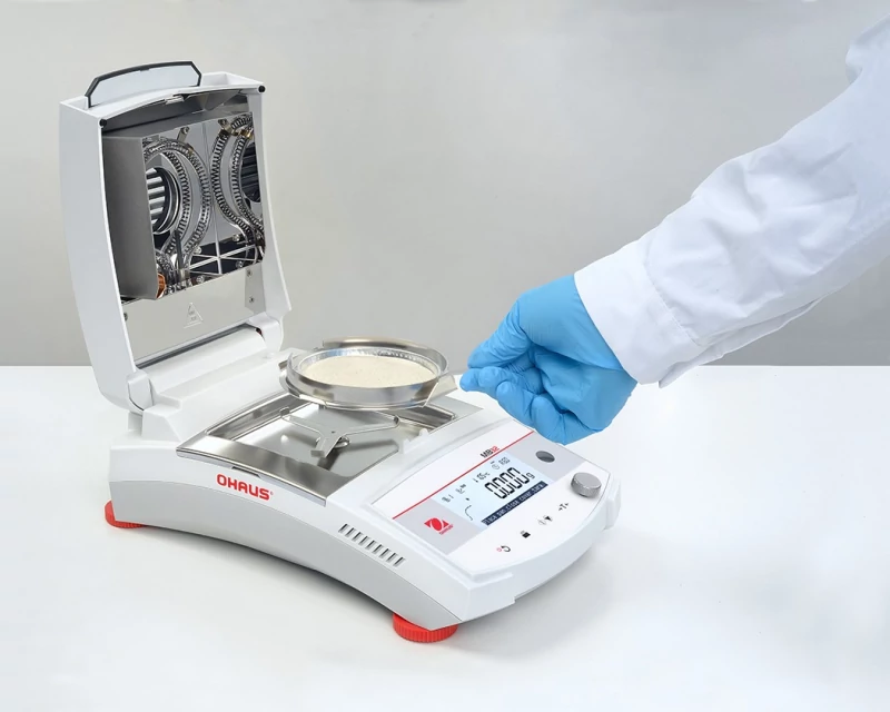 OHAUS Moisture Analyzer MB32