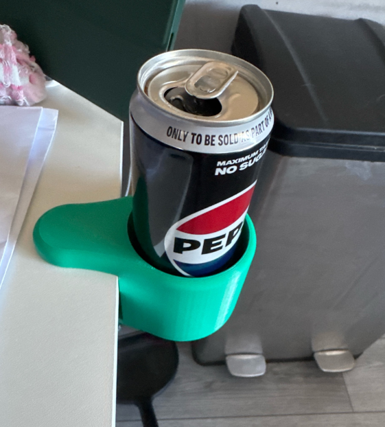 Soporte de lata para escritorio