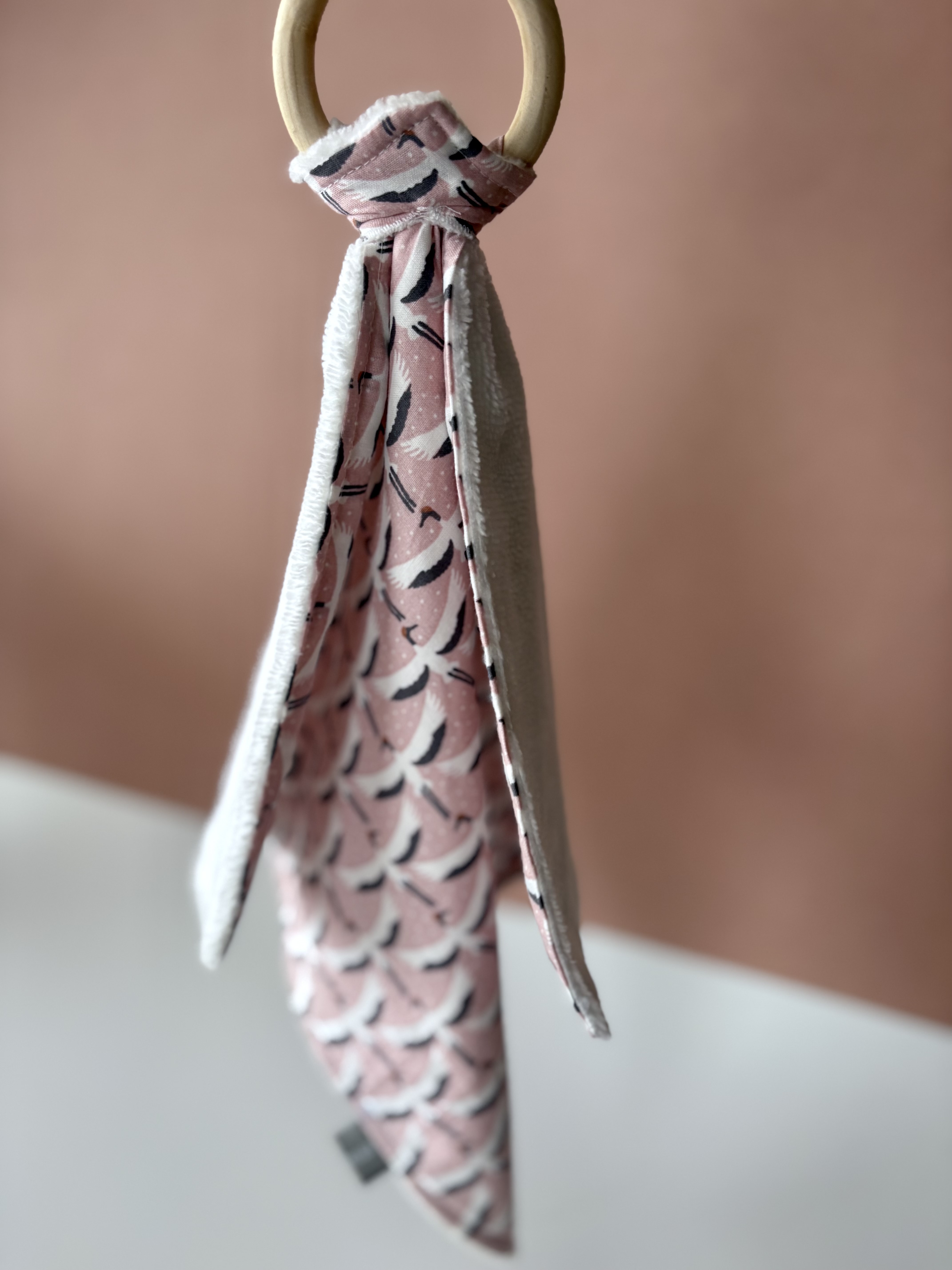 Doudou carré dentition- BLANC+OISEAUX