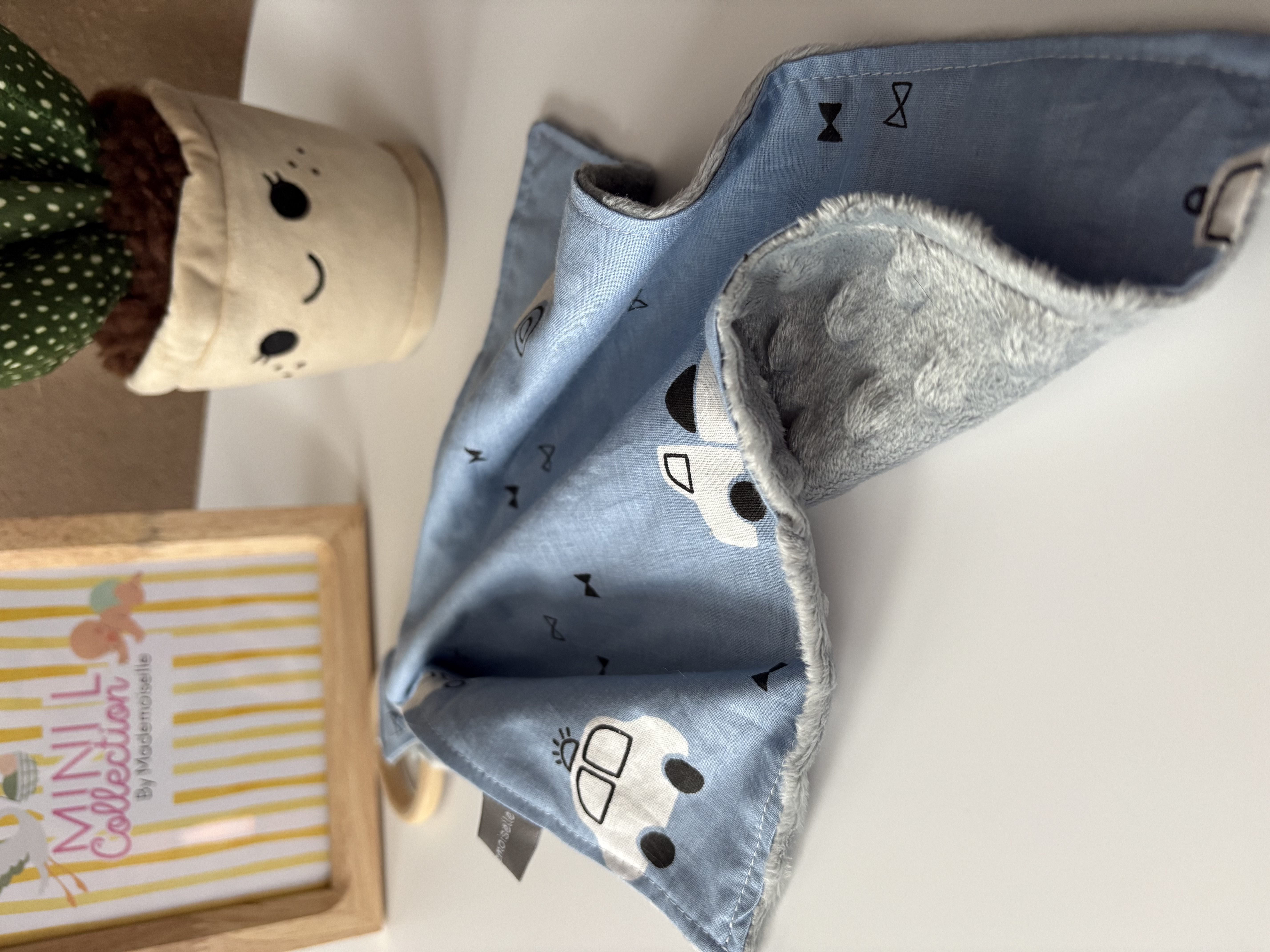 Doudou carré dentition- VOITURE/GRIS