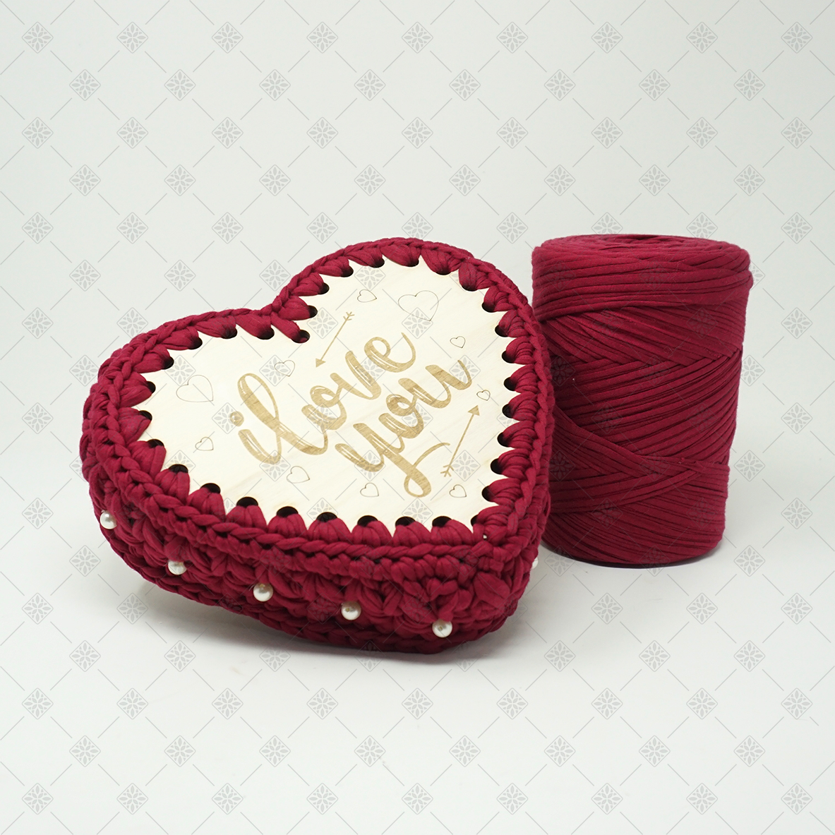 KIT CESTINO CUORE CON FILATO FETTUCCIA PER CESTINO CUORE ALL’UNCINETTO