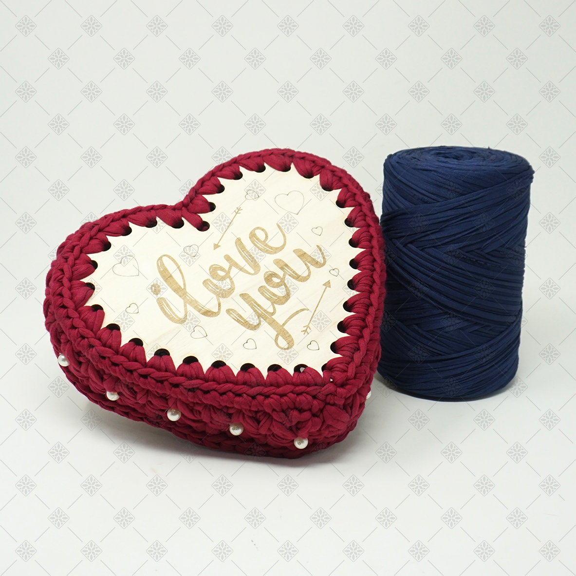 KIT CESTINO CUORE CON FILATO FETTUCCIA PER CESTINO CUORE ALL’UNCINETTO