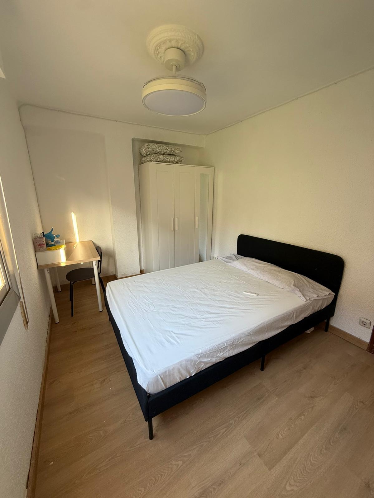 Habitación Av. Compromiso de caspe 82