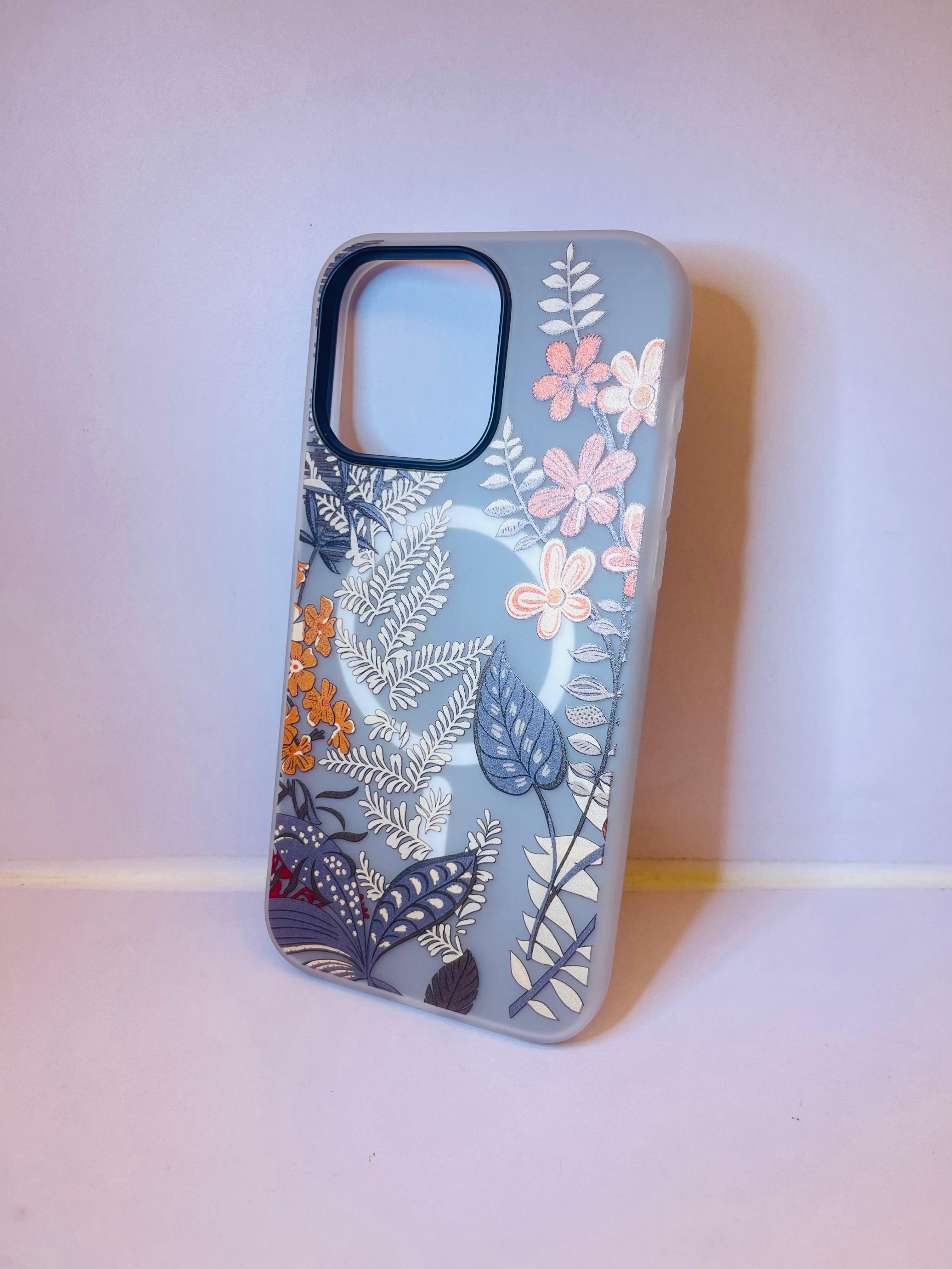 iPhone 15 Pro Max (Elegant Botanical Bloom Case)