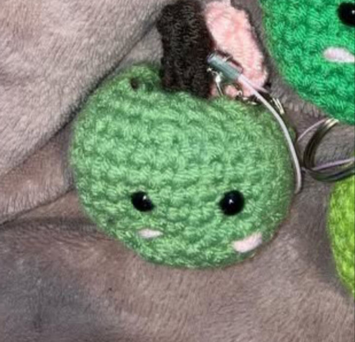 Green Apple Crochet 