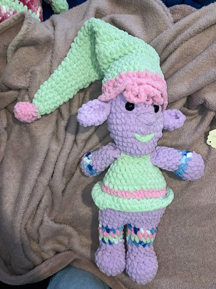 Plushie Elf