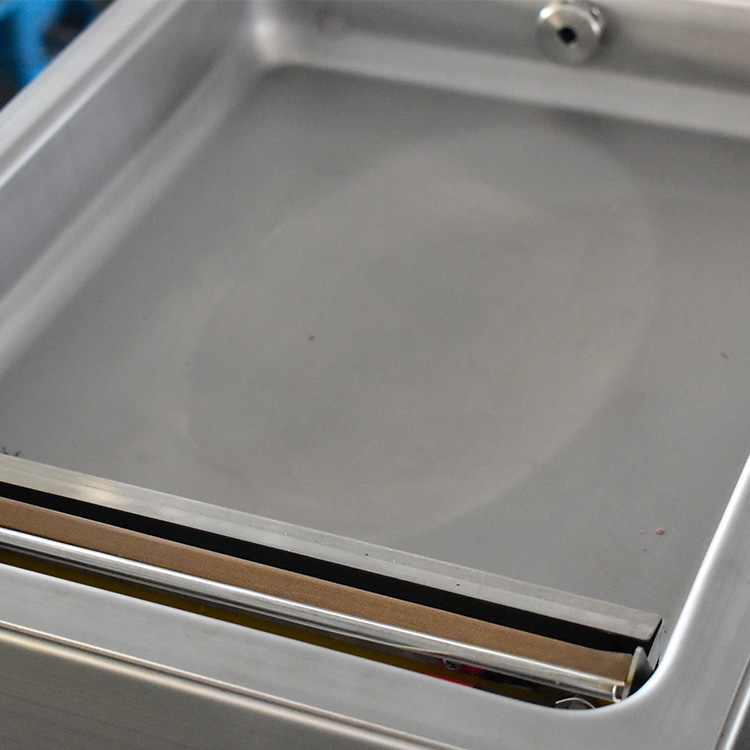 MÁQUINA DE CAMPANA BROPAC VM-300T/A