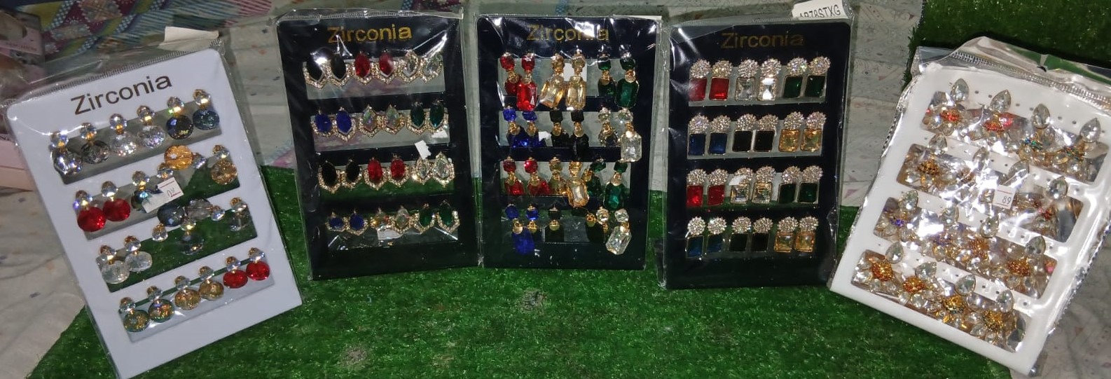 Zirconia Earrings Set