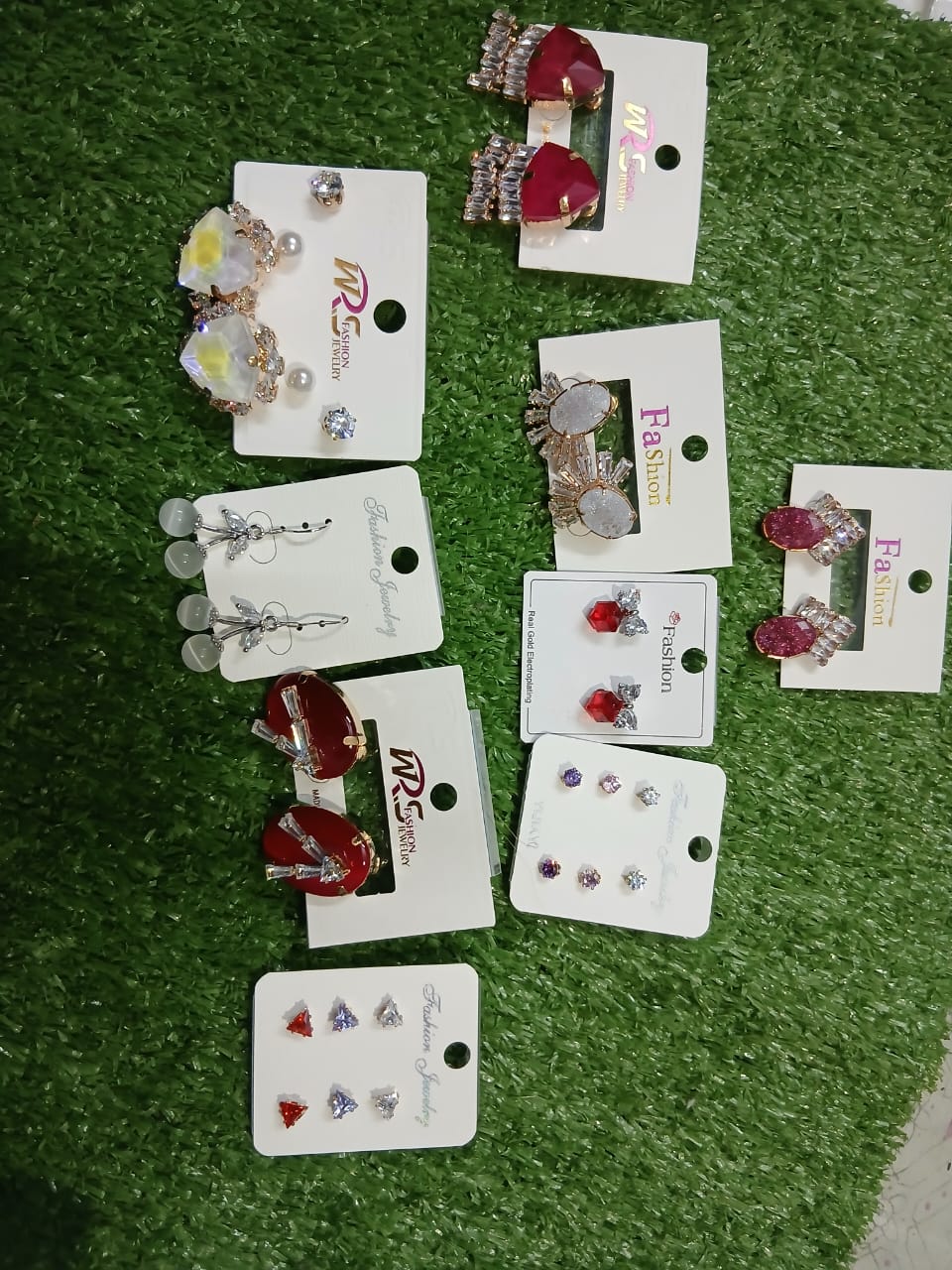 Elegant Earrings Set