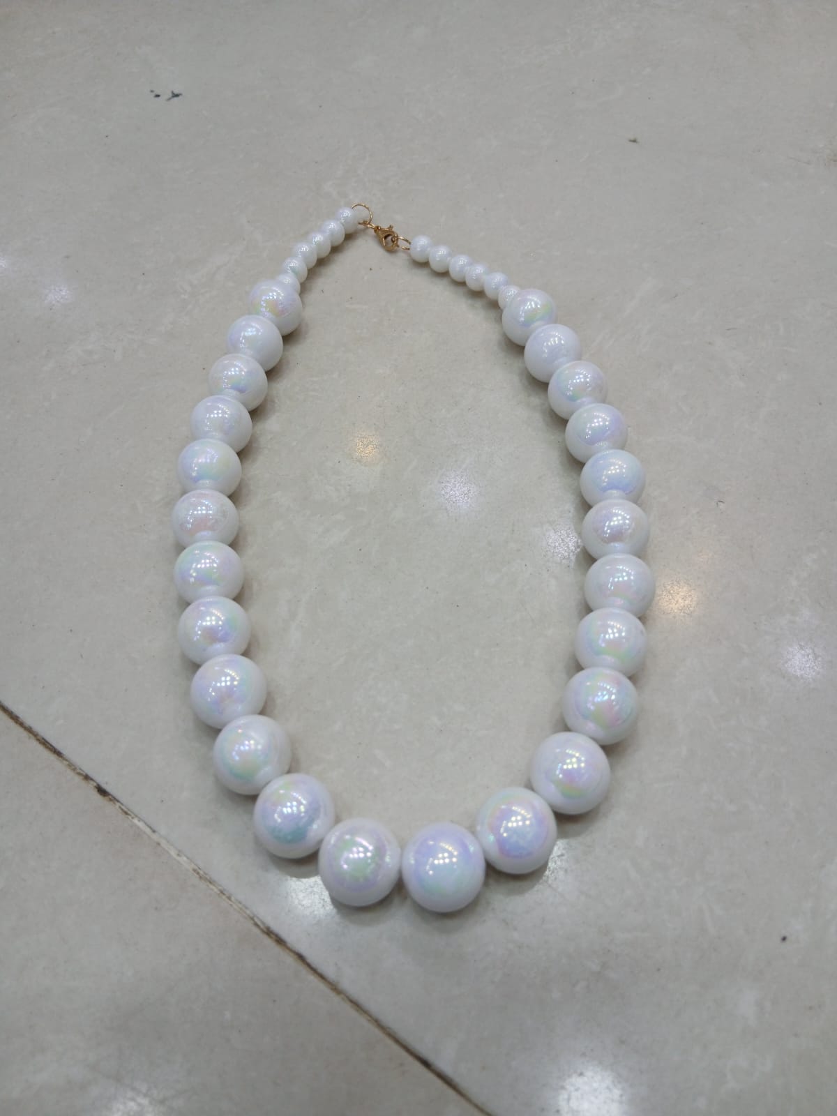 White Pearl Bead Necklace