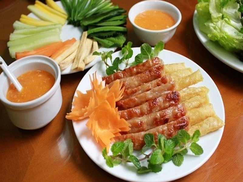 Nem nướng Nha Trang