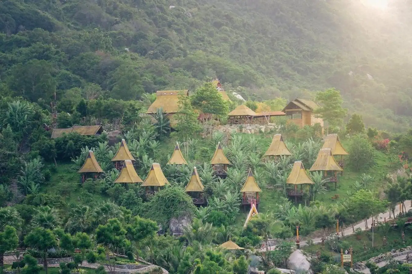 Tour Tắm Bùn Trăm Trứng Nha Trang – Thư Giãn & Trải Nghiệm Độc Đáo