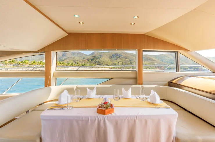Tour ngắm hoàng hôn trên du thuyền Aman Yacht