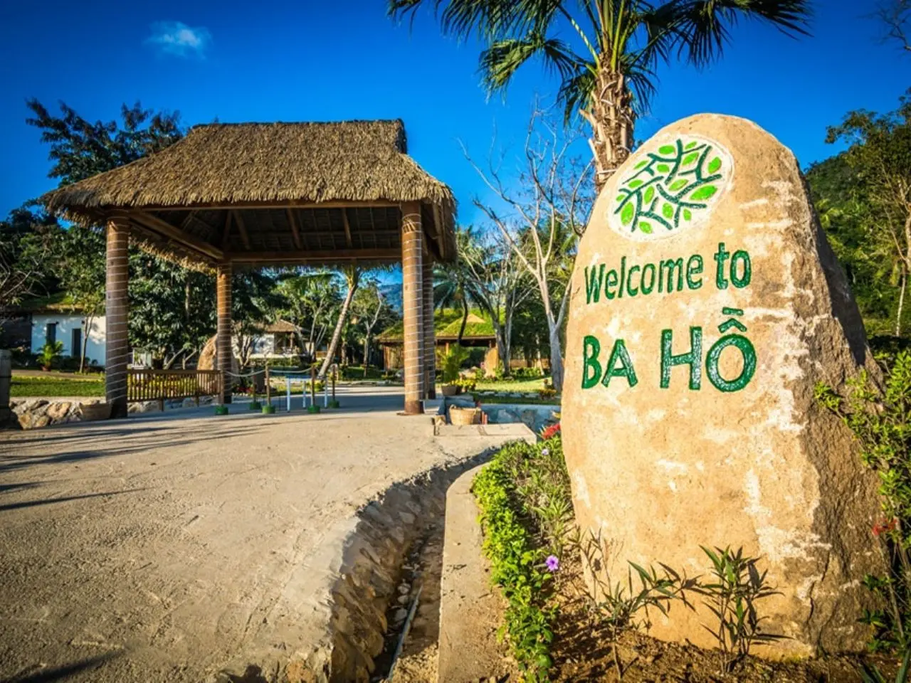 Tour suối Ba Hồ 1 ngày