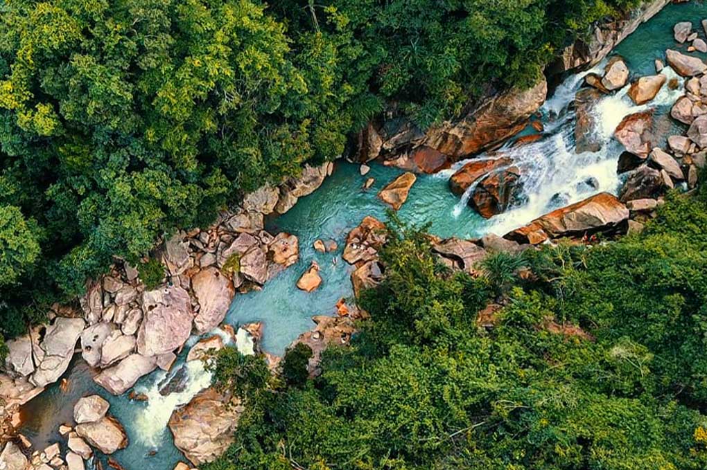 Tour suối Ba Hồ 1 ngày