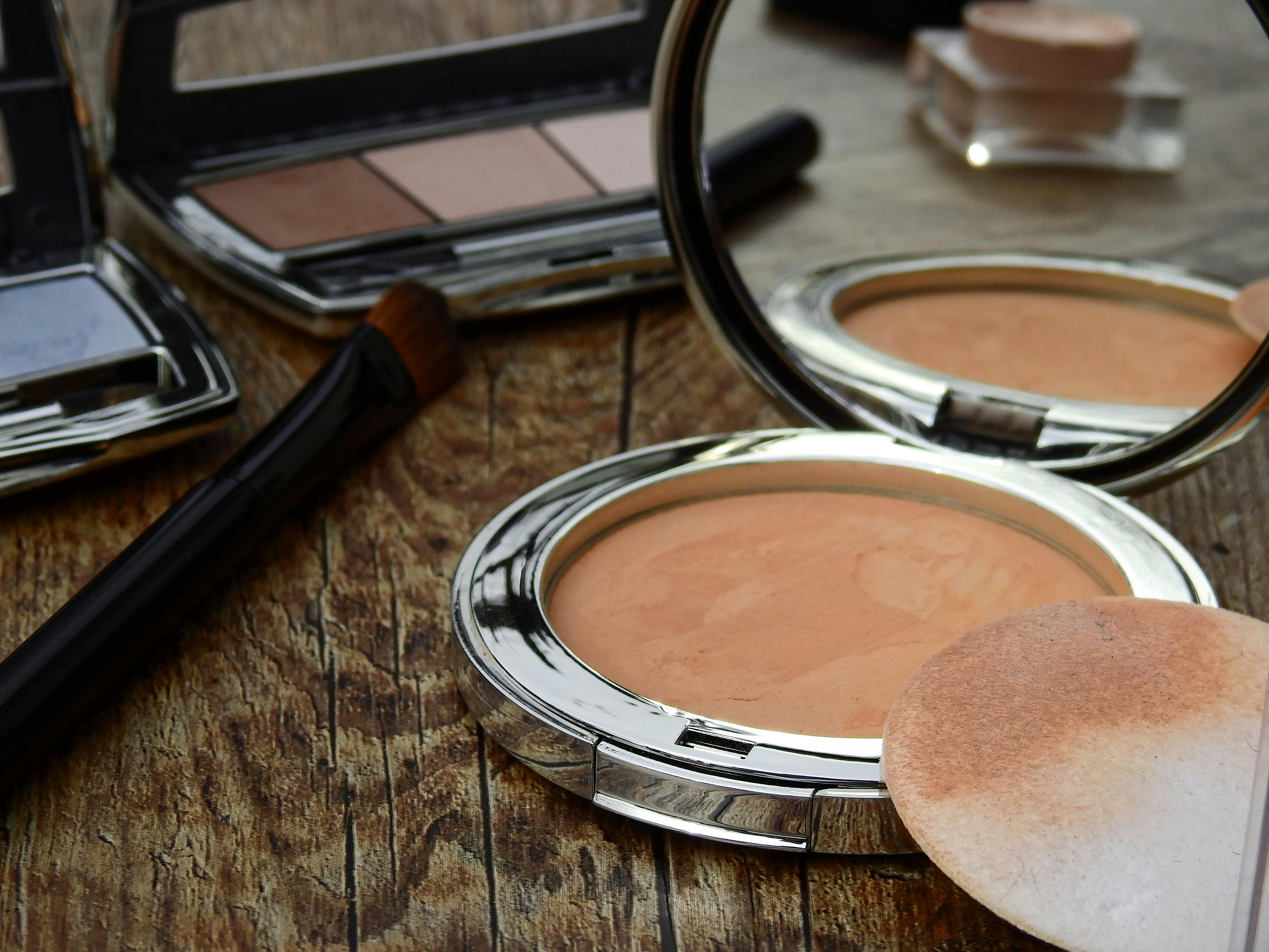 Pressed Powder Compact