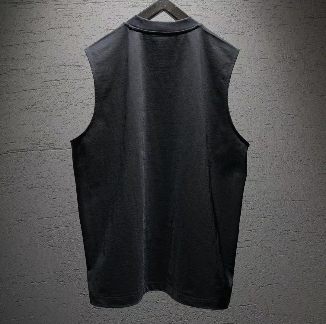 The Black Aninu - Sleeveless White T-shirt