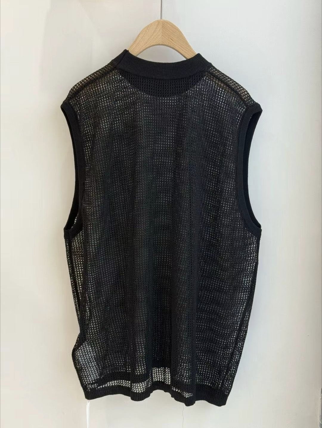 Elie- Sleeveless Mesh Knit Top