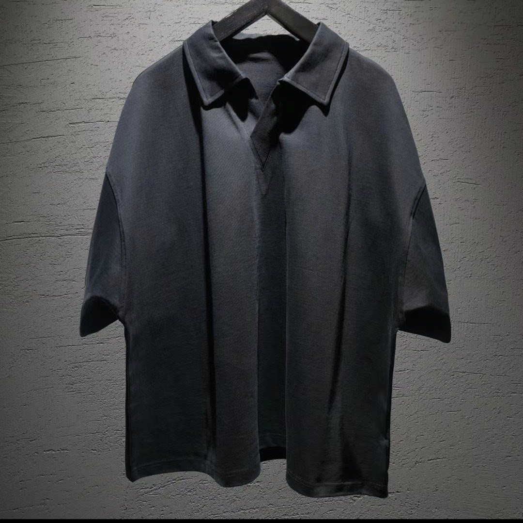 Gūji - Black Short Sleeve Shirt