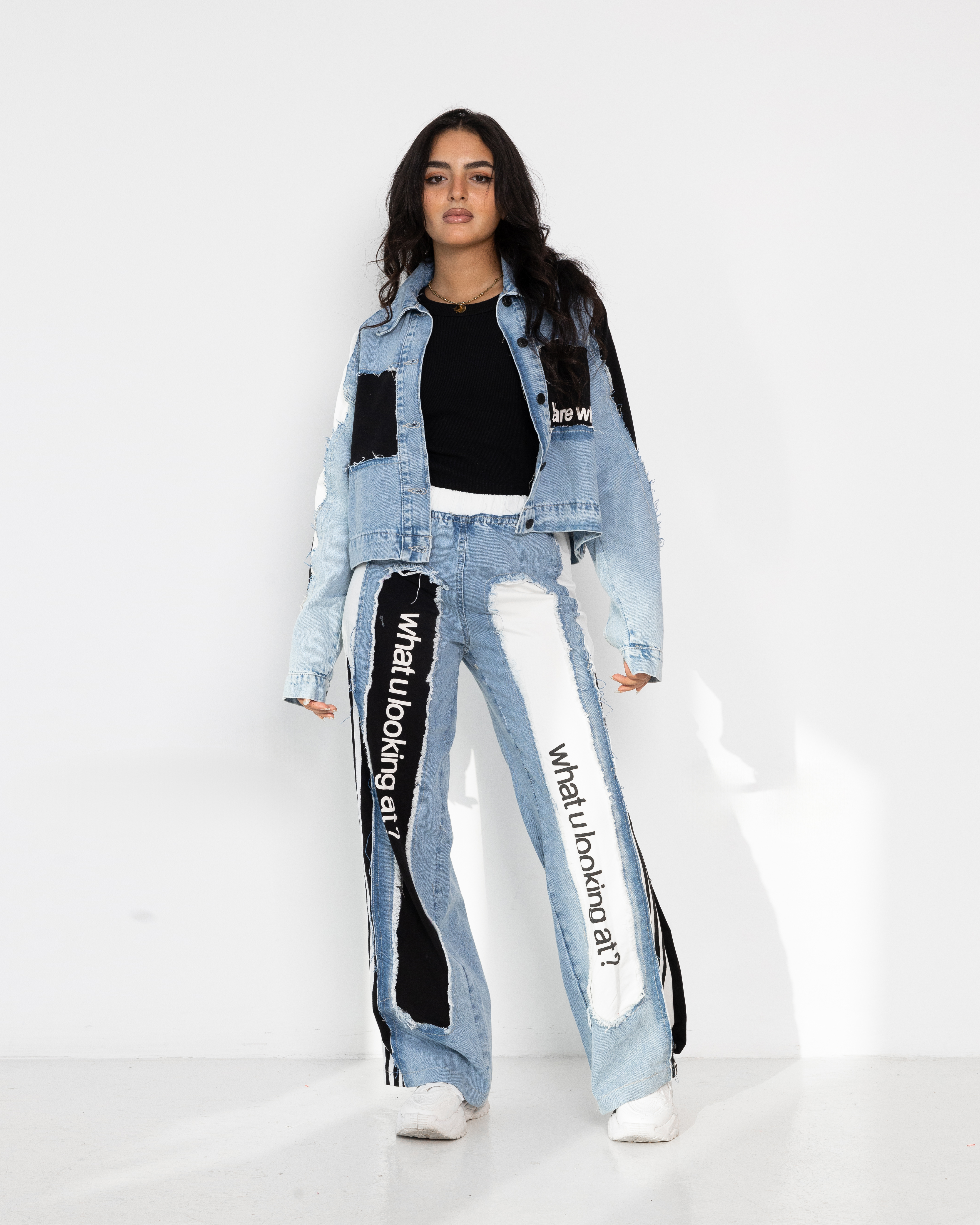 Jeans and Melton Suit With Print