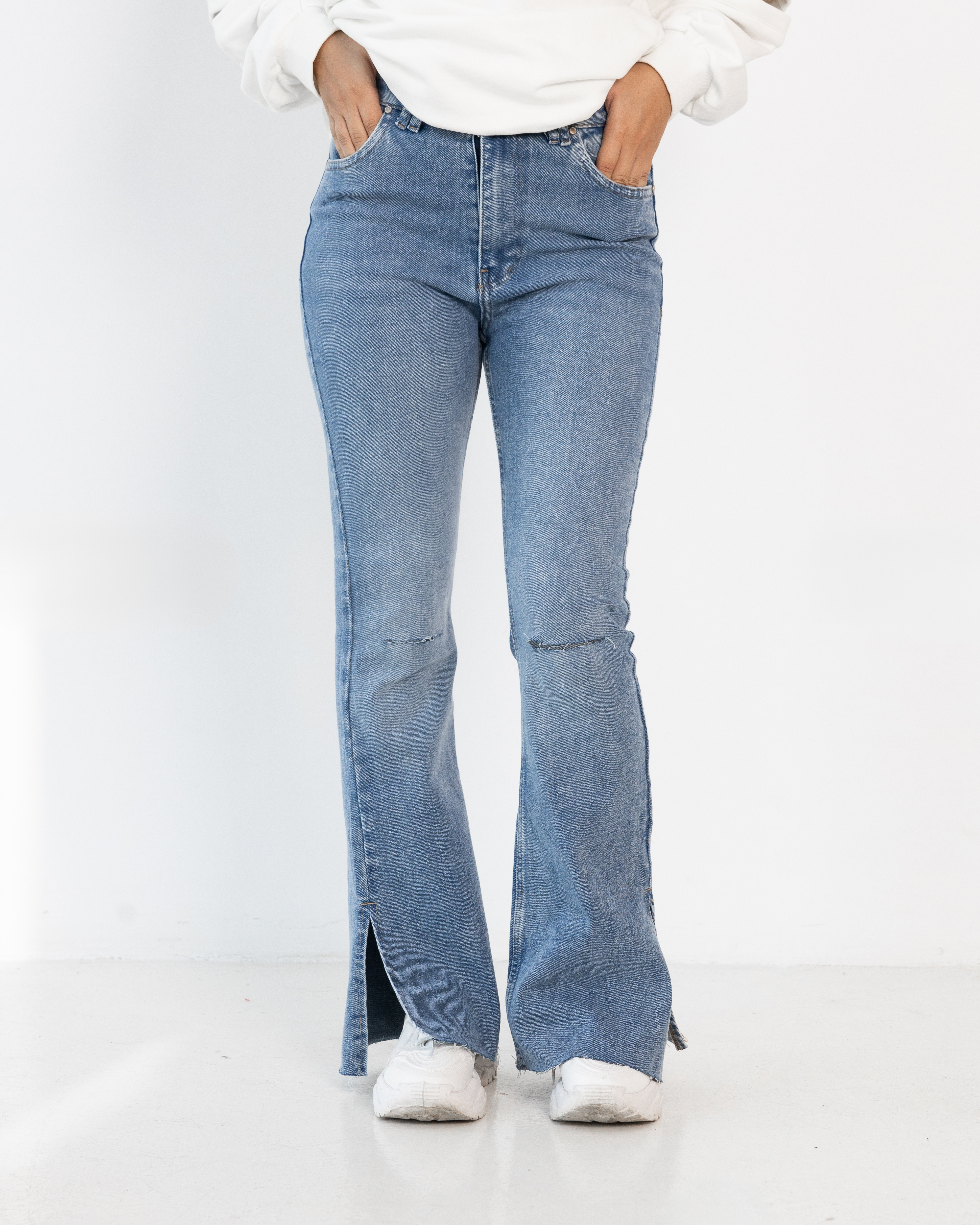 Charleston Cuter Knee Jeans