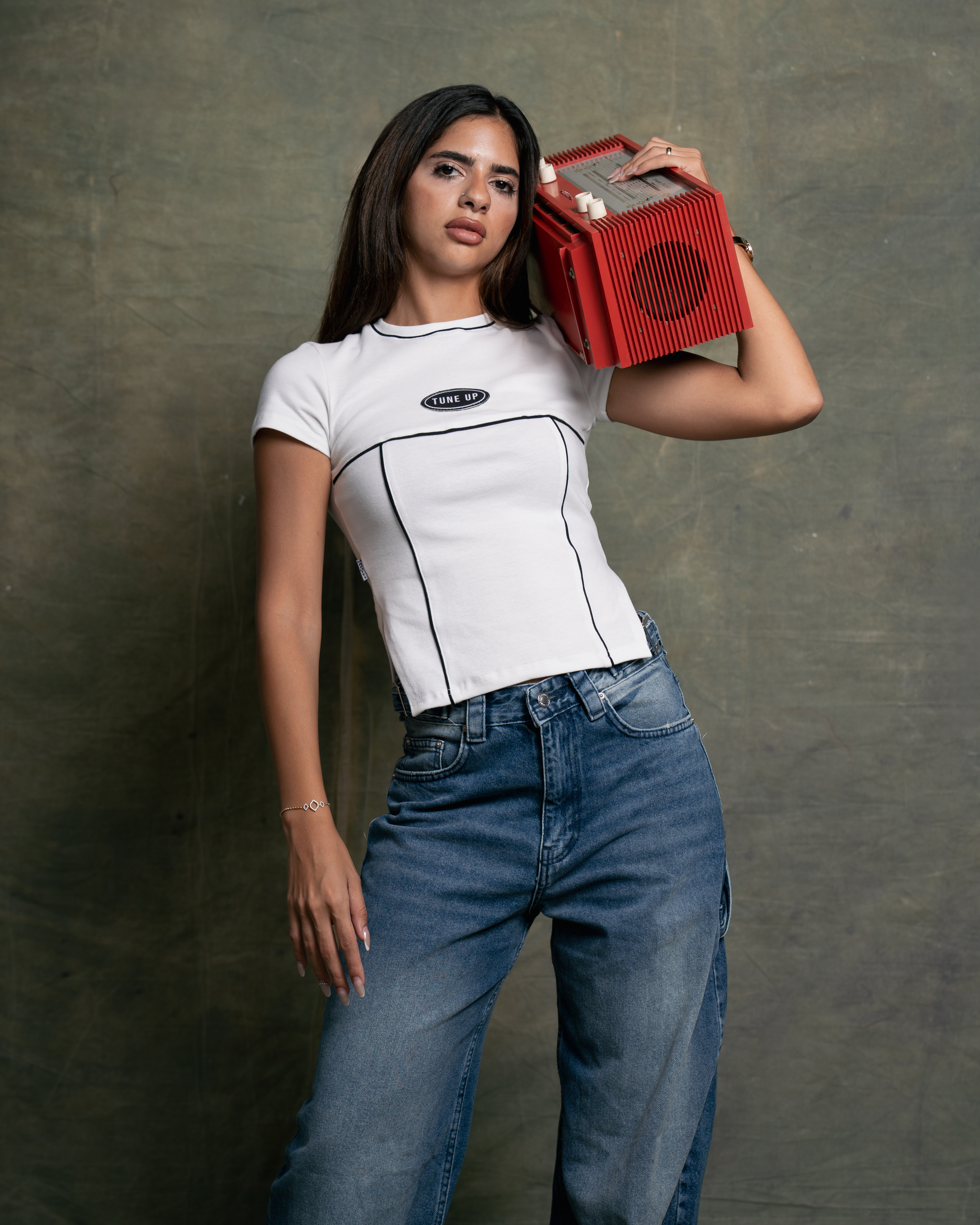 Half-sleeved T-shirt