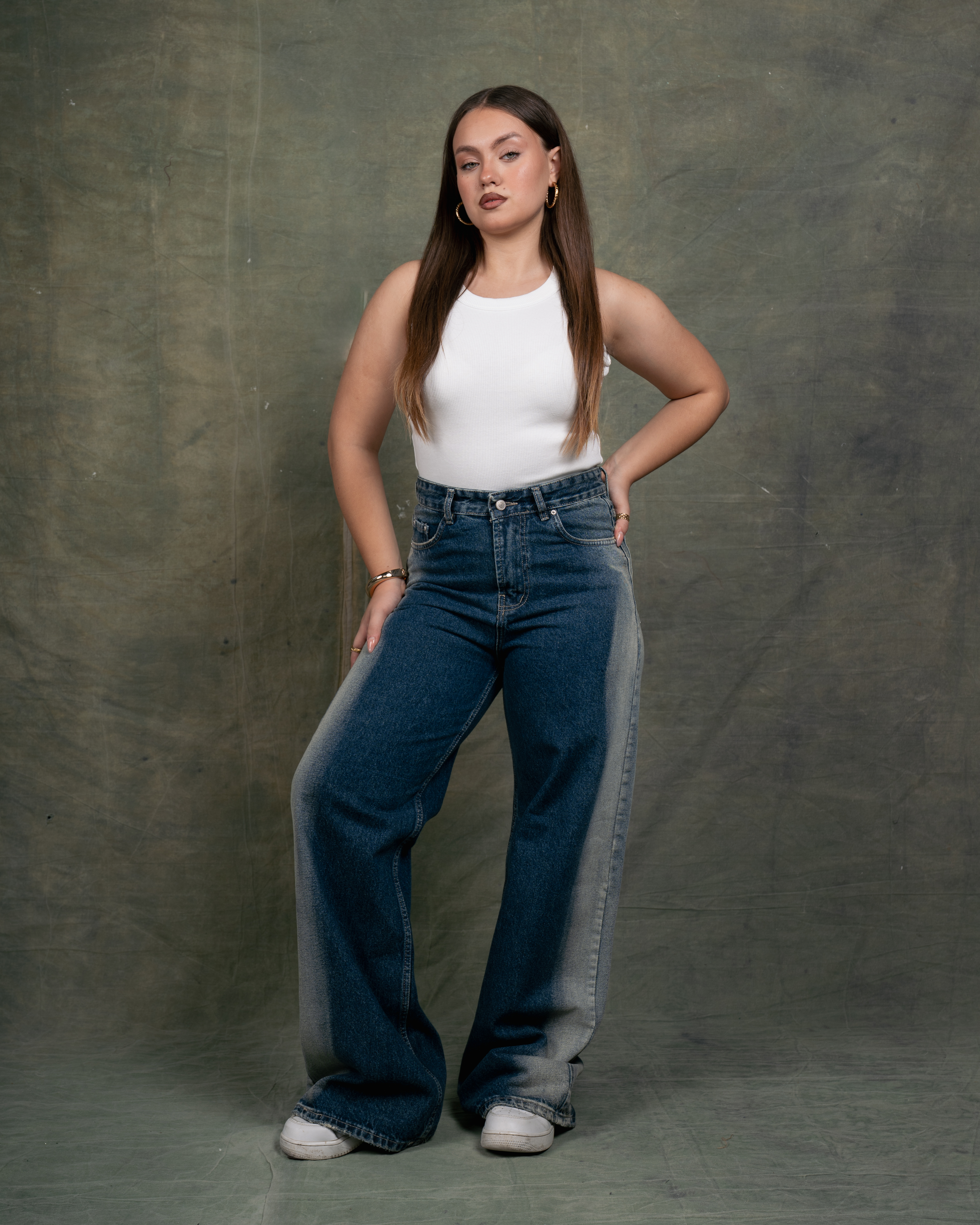 Wide-leg line jeans 