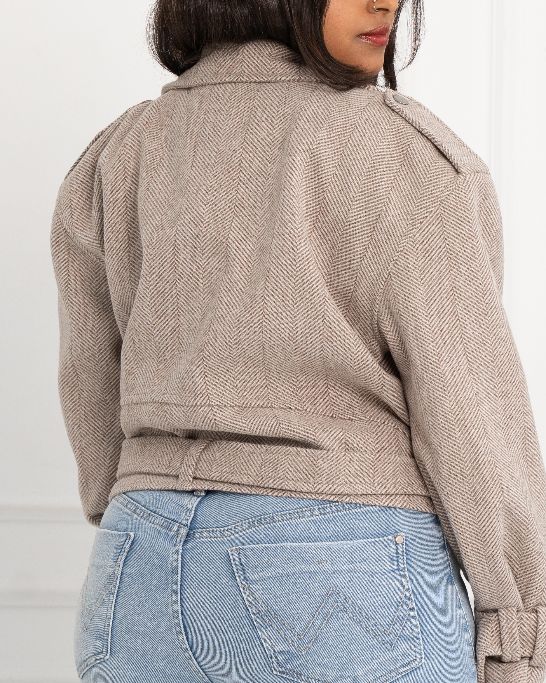 Short Buttoned Wool Jacket with Belt