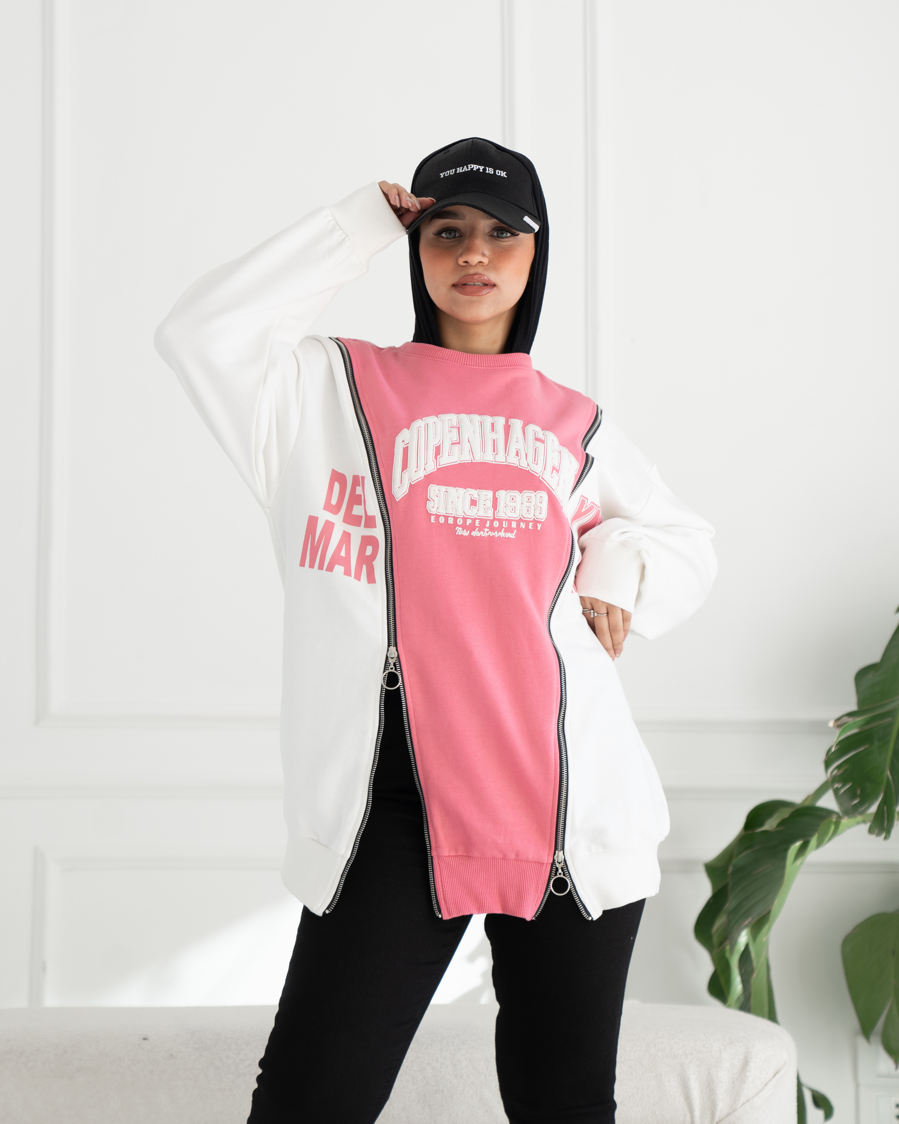 Milton Sweatshirt with Zipper Print