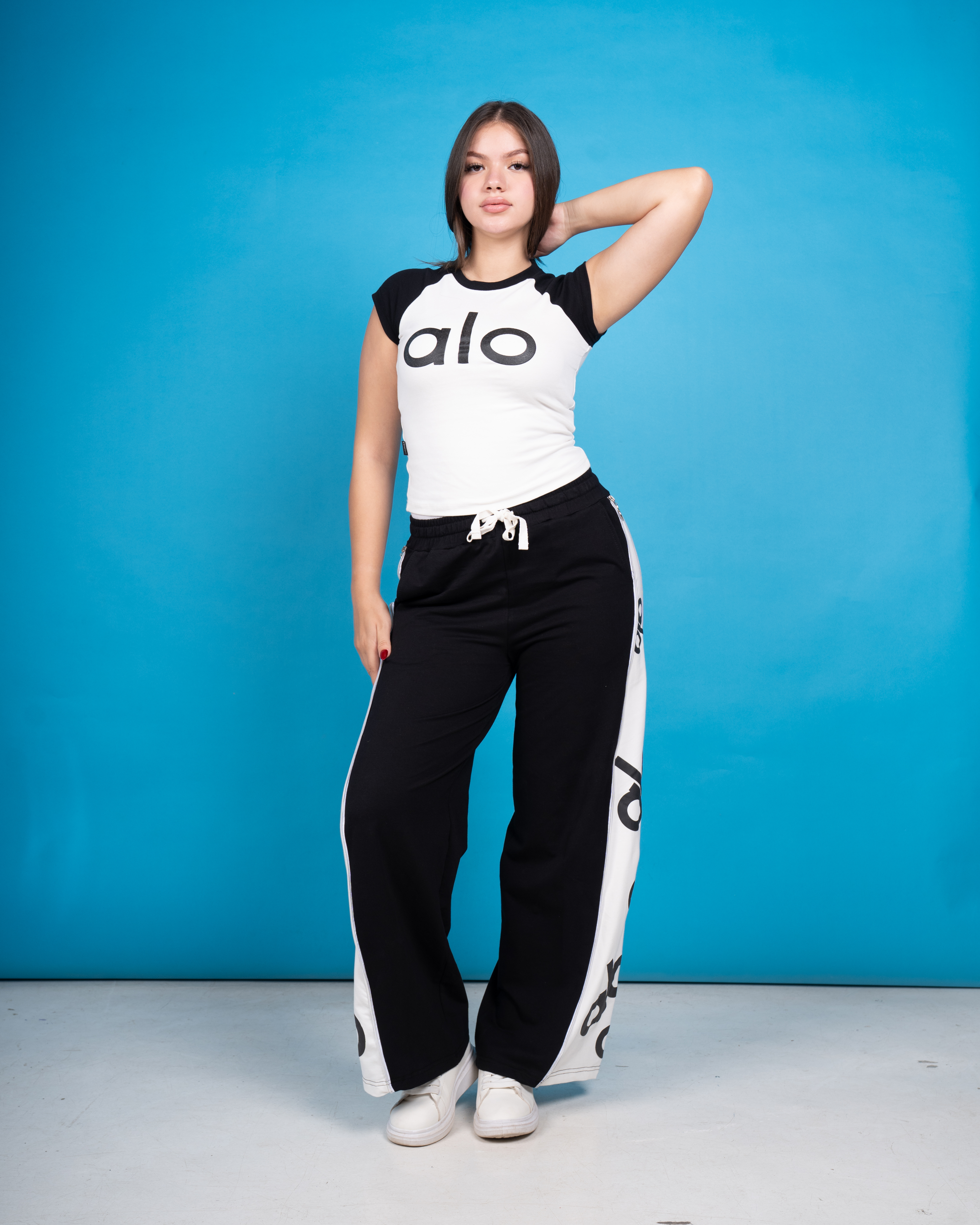 knit set half-sleeve zippered pants Sizes S-M-L-XL Colors: Black - Rose