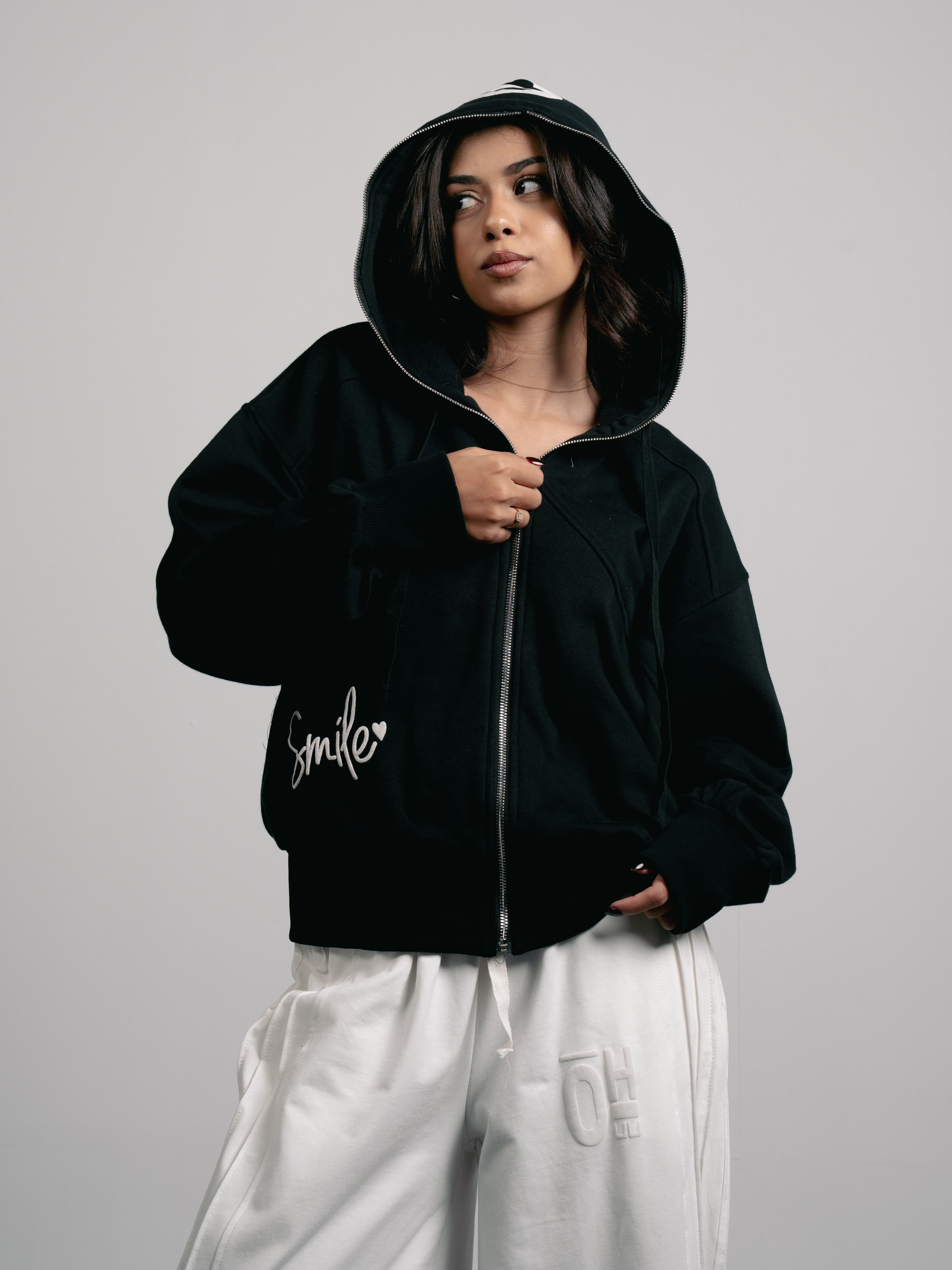 Zipped Sweatshirt with Hoodie
