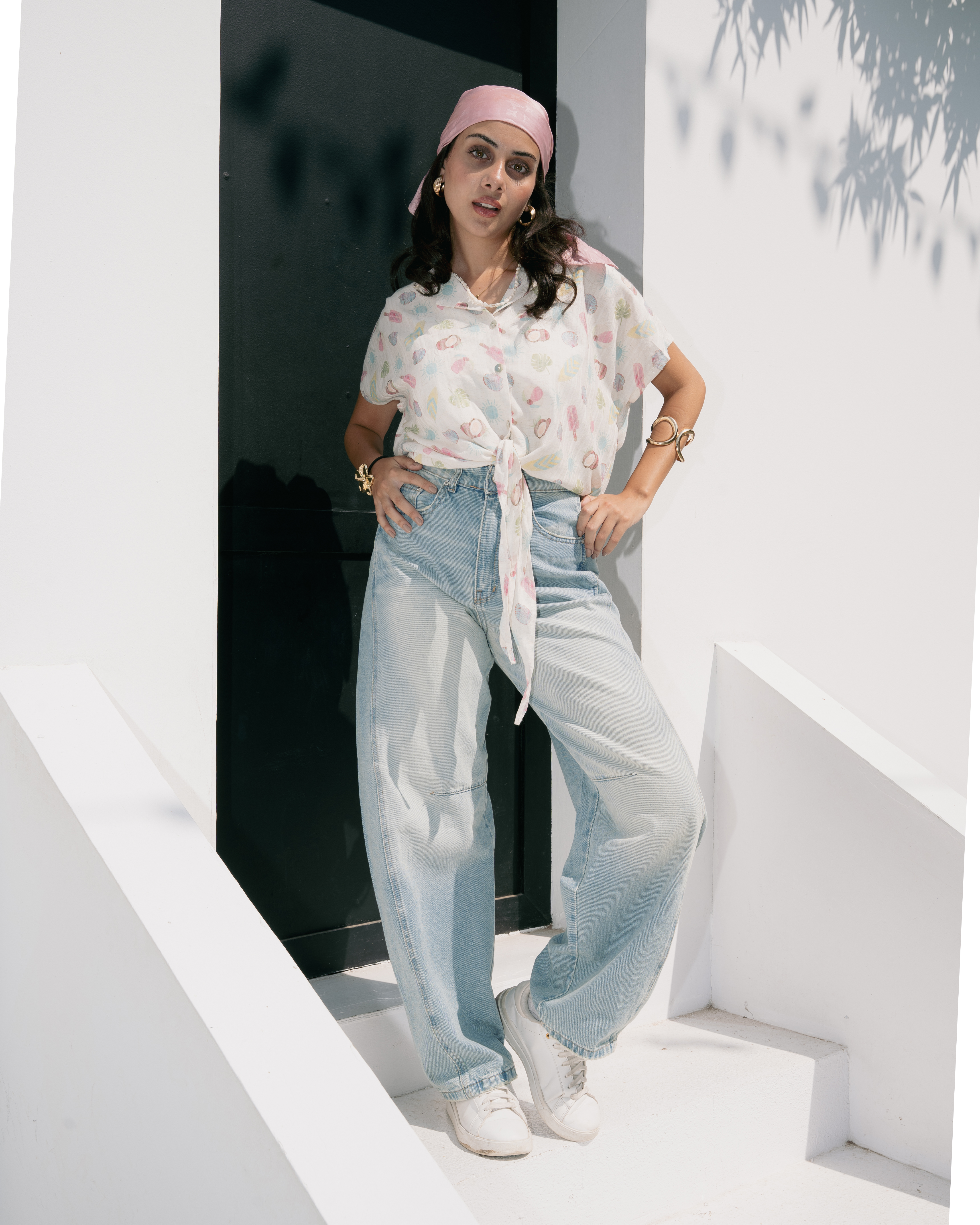 Wide balloon jeans